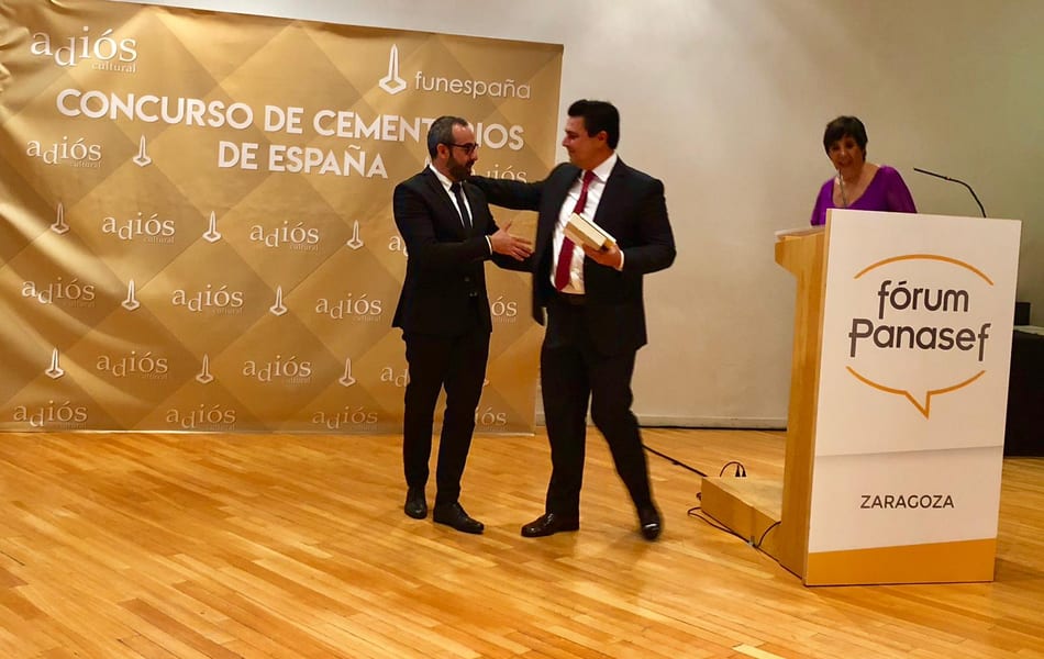 El alcalde de San Javier recoge en Zaragoza el Premio Nacional a la mejor actividad de Puertas Abiertas