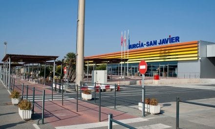 El Gobierno regional – Ayuntamiento de San Javier no acudió a despedir el último vuelo civil de aeropuerto local