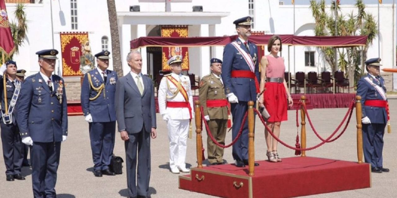 Los Reyes presidirán El 11 de julio será la entrega de despachos en la Academia General del Aire en San Javier y estará presidido por  los reyes
