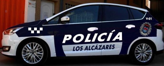 Es detenido un anciano por masturbarse delante de unos niños en Los Alcázares