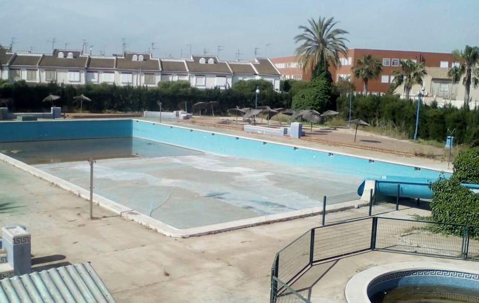 Rehabilitación y apertura de la piscina «Ola Azul» en Los Alcázares