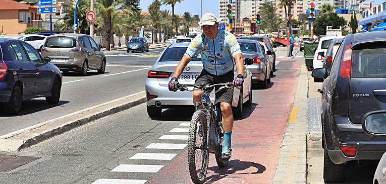Amplían las sendas ciclistas de La Manga del Mar Menor