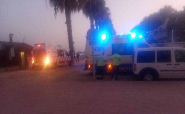 Fallece un niño de cuatro años tras ahogarse en una playa de Los Narejos en Los Alcázares