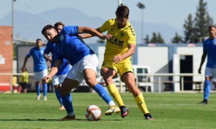 El UCAM Murcia golea al Mar Menor FC (5-0)