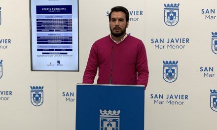 El paro bajó un 5 por ciento en San Javier, Murcia durante 2021 que terminó con 1932 parados