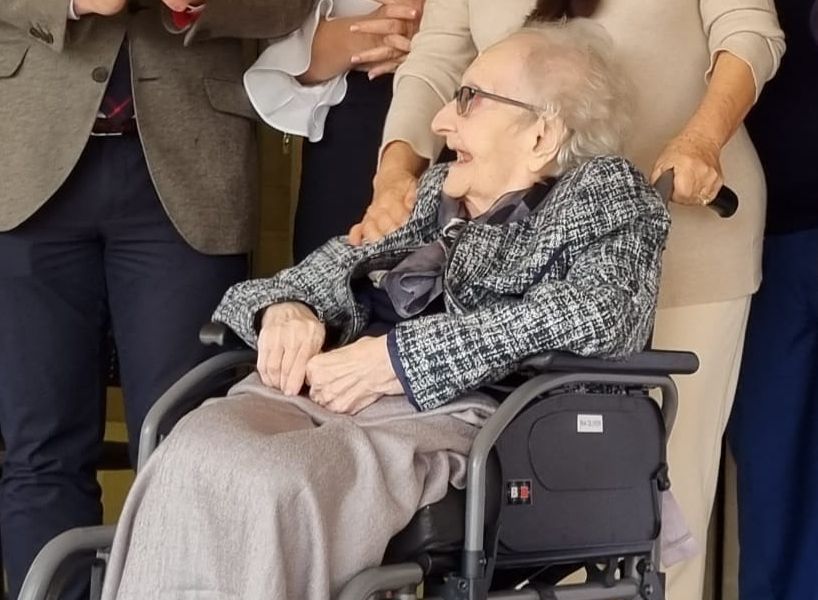 Josefina Oliver Jorquera de Santiago de la Ribera cumple 100 años