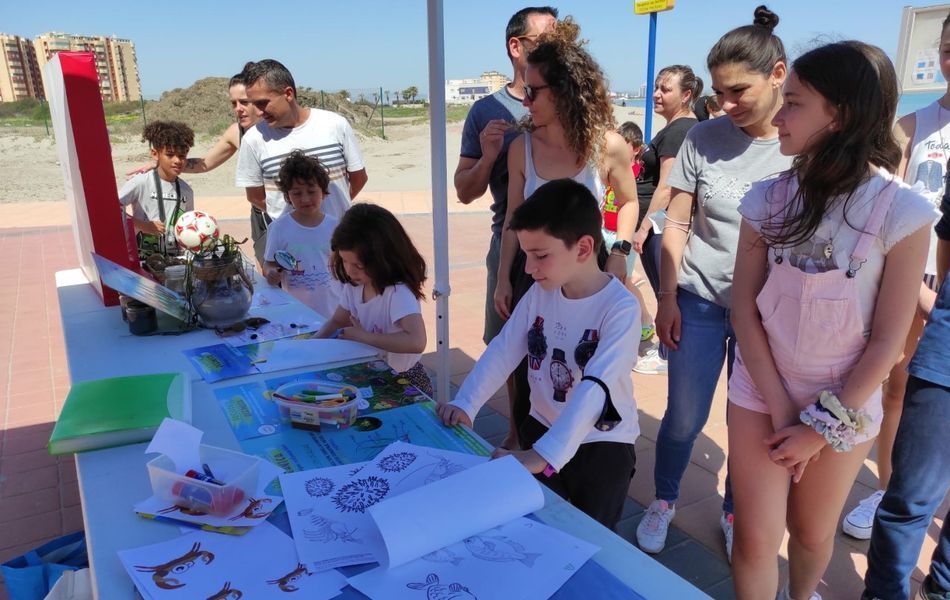 Turismo y Medio Ambiente de San Javier dan a conocer los beneficios de la Posidonia oceánica