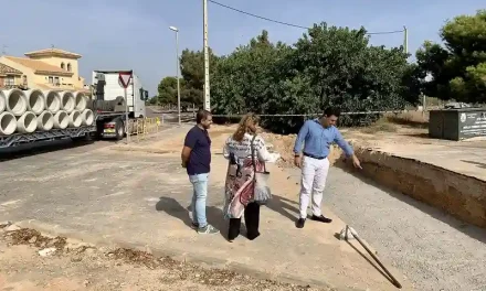 El Ayuntamiento de San Javier incrementa la capacidad de las tuberías de pluviales entre el barrio Los Ríos y La Calavera